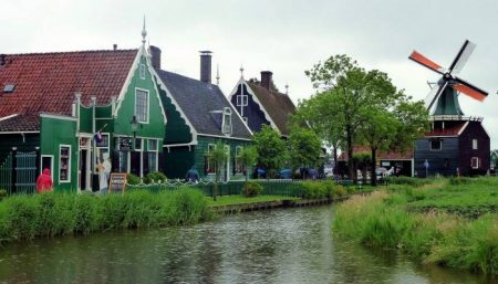 Zaanse Schans Houses & Windmill