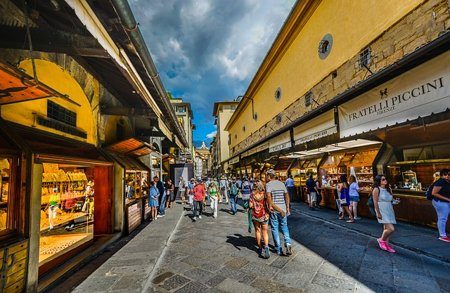 Ponte Vecchio Shopping