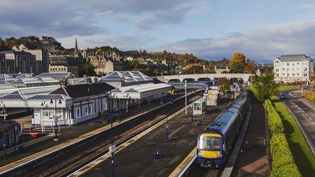 cheap rail travel to edinburgh