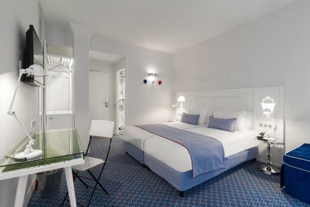 Hotel 34B Astotel Room