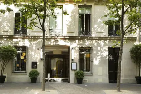 Le Narcisse Blanc Hotel