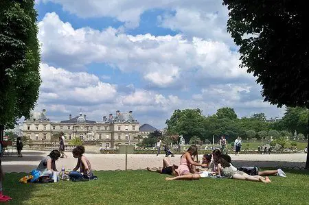 Luxembourg Gardens Picnic