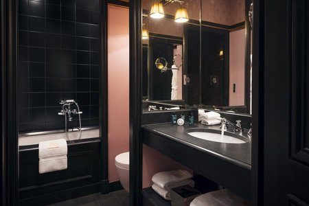 Maison Souquet Bathroom