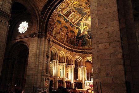 Sacre Coeur, Inside