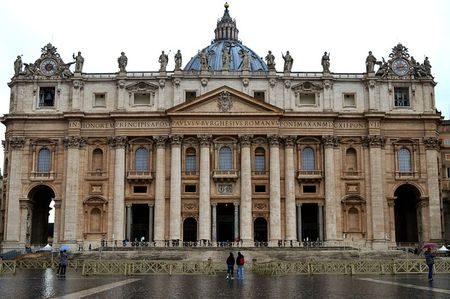 St. Peters Basilica, Close Up View