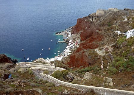 Amoudi Bay and Village